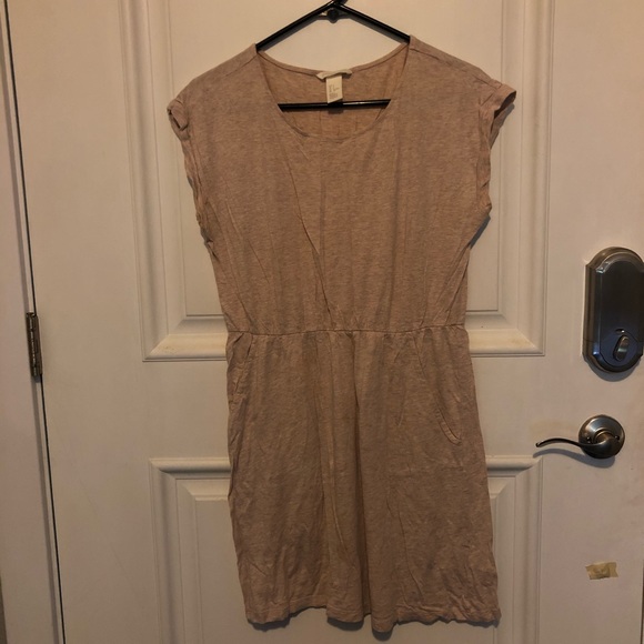 H&M pink tee shirt dress - Picture 2 of 8